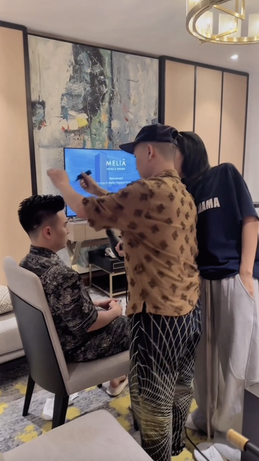 Tin nhắn Viết Vương gửi lúc 4h20p sáng- Ảnh 3.