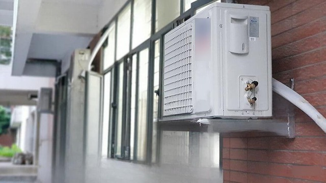 Bà mẹ bức xúc vì Hội phụ huynh 