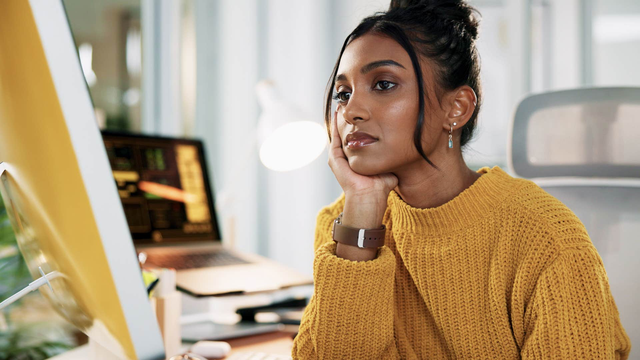 8 dấu hiệu tinh tế cho thấy bạn không chỉ căng thẳng, bạn còn hoàn toàn kiệt sức về mặt cảm xúc- Ảnh 3.