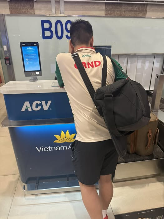 Oái oăm ở Pickleball Việt Nam: Triệu Cầu Lông 