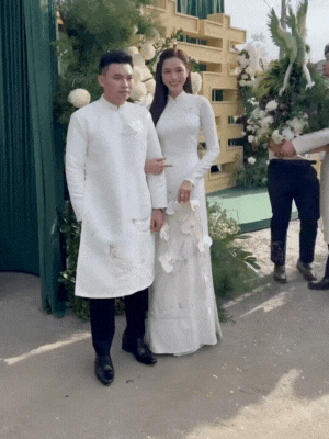 Đám cưới Hoa hậu Đỗ Hà và thiếu gia vào sáng nay: Chú rể chính thức lộ diện, cô dâu khóc nức nở!- Ảnh 1.