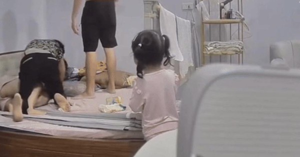 Xôn xao clip vụ mẹ chồng đè lên người, nắm tóc con dâu mới sinh gây phẫn nộ