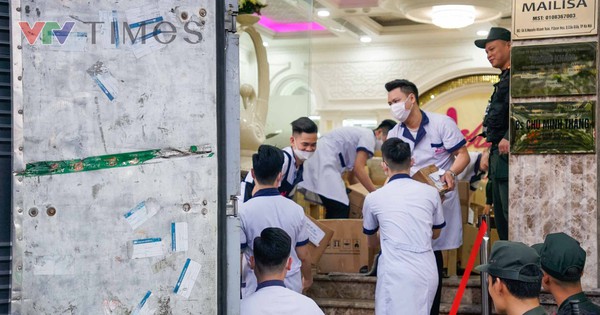 Công an làm việc suốt 8 tiếng ở Thẩm mỹ viện Mailisa Hà Nội, hàng chục thùng carton được chuyển ra