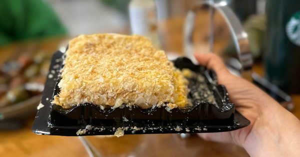 Chiếc bánh 85.000 khiến 2000 người “chầu chực” chờ mua ở Hà Nội