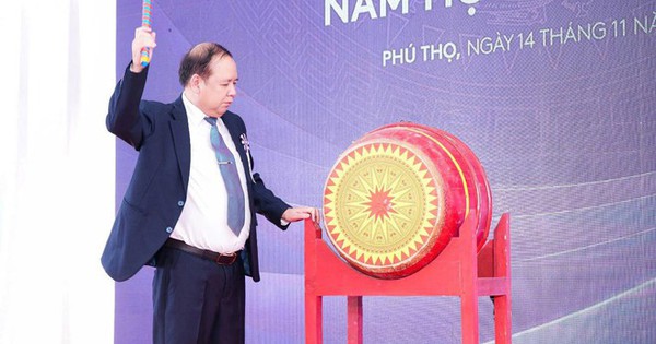 Trường Trung cấp Quốc tế Phoenix : Đào tạo chuyên biệt ngành thẩm mỹ – làm đẹp