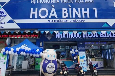 Hệ thống Nhà thuốc Hòa Bình cùng Fleurance Nature mang sản phẩm hữu cơ Pháp đến Việt Nam