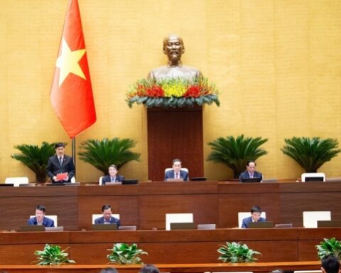 Sắp xếp lại tổ chức thống kê, khắc phục việc trùng lặp, sai lệch số liệu