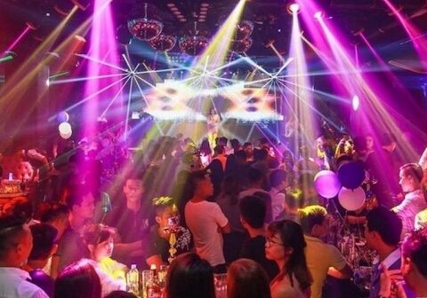 Quy định mức phí thẩm định cấp giấy phép kinh doanh karaoke, vũ trường