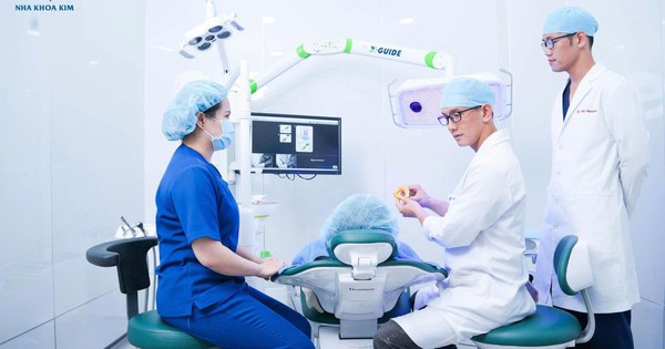 Nha Khoa Kim dẫn đầu chất lượng phòng khám Răng Hàm Mặt 2025 tại TP.HCM