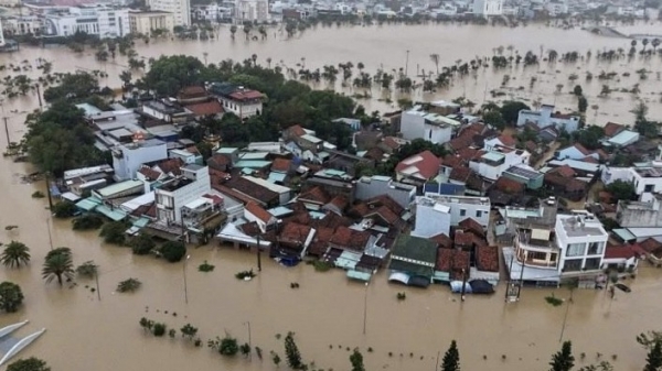 Petrovietnam vận chuyển nhu yếu phẩm hỗ trợ đồng bào Đắk Lắk bị ảnh hưởng bởi thiên tai
