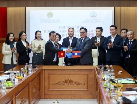 Việt Nam và Lào trao đổi kinh nghiệm về quản lý tài sản công