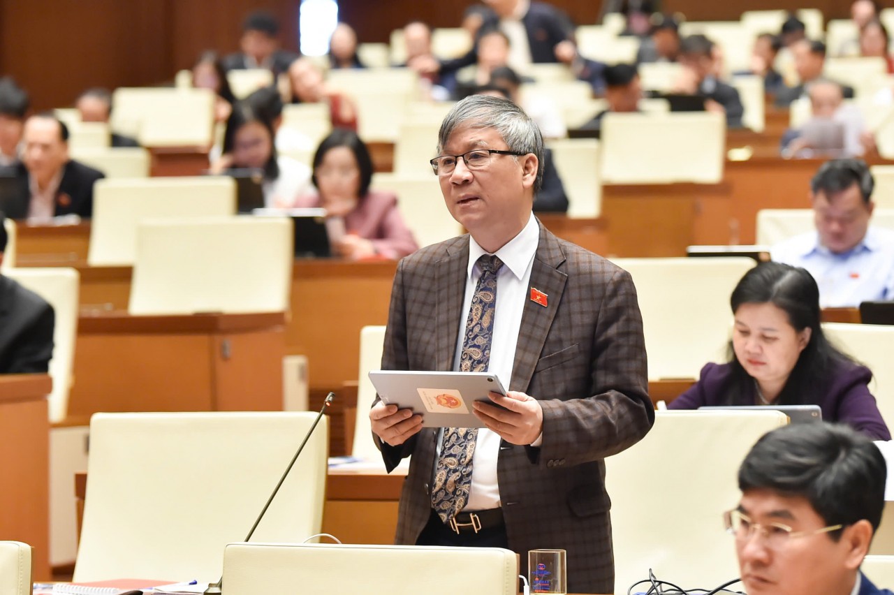 Cắt giảm 50 điều kiện kinh doanh, bổ sung quy định chặt chẽ về chất hướng thần