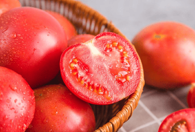 Mùa đông miễn dịch kém, dễ ốm - hãy ăn nhiều 8 loại rau quả này: Giàu vitamin C, ăn sớm hưởng lợi sớm- Ảnh 3.