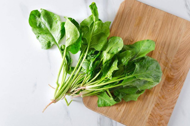 Mùa đông miễn dịch kém, dễ ốm - hãy ăn nhiều 8 loại rau quả này: Giàu vitamin C, ăn sớm hưởng lợi sớm- Ảnh 2.