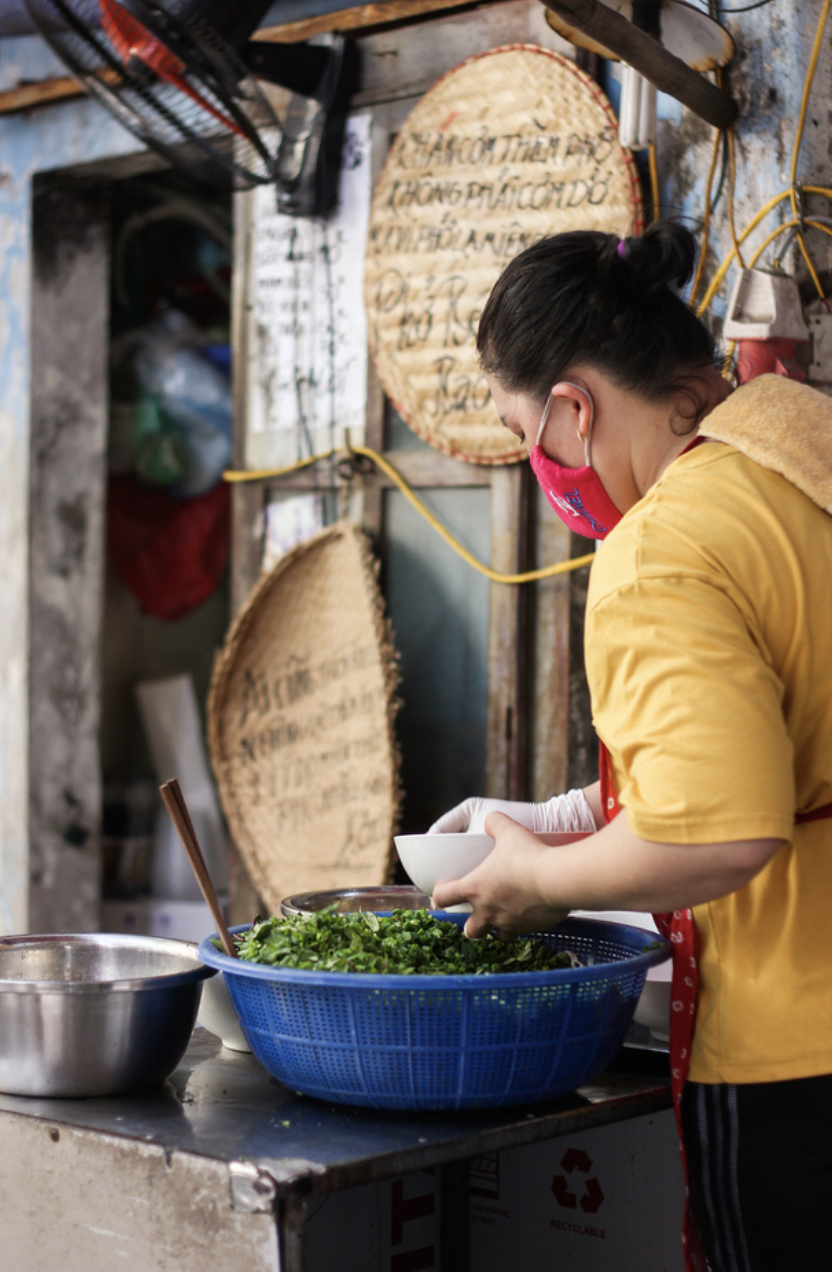 Quán phở, chả cá Hà Nội 