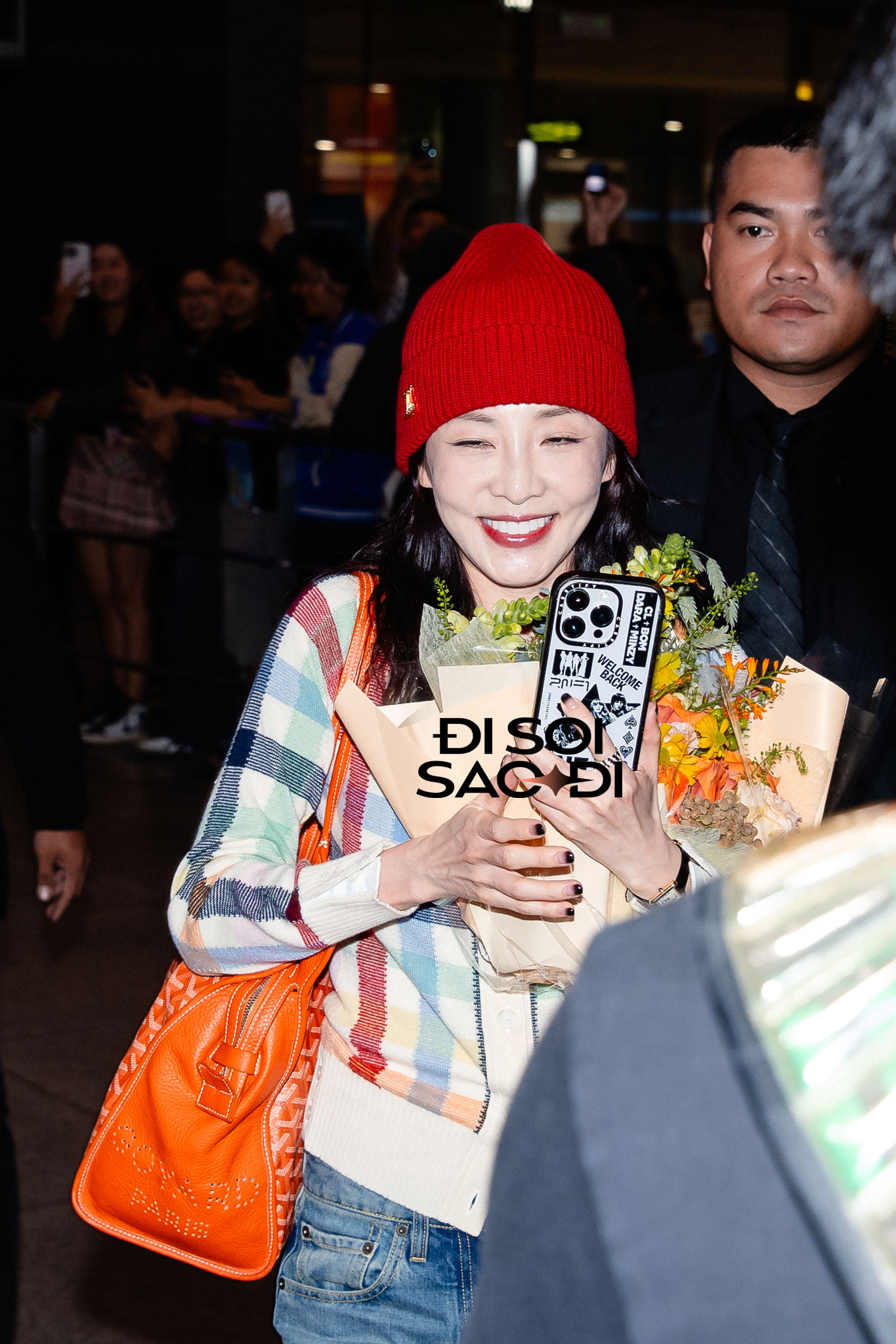 Dàn sao WATERBOMB đổ bộ Tân Sơn Nhất: Bi Rain kín đáo nhưng to cao ngời ngời, nữ idol gốc Việt lấn át 