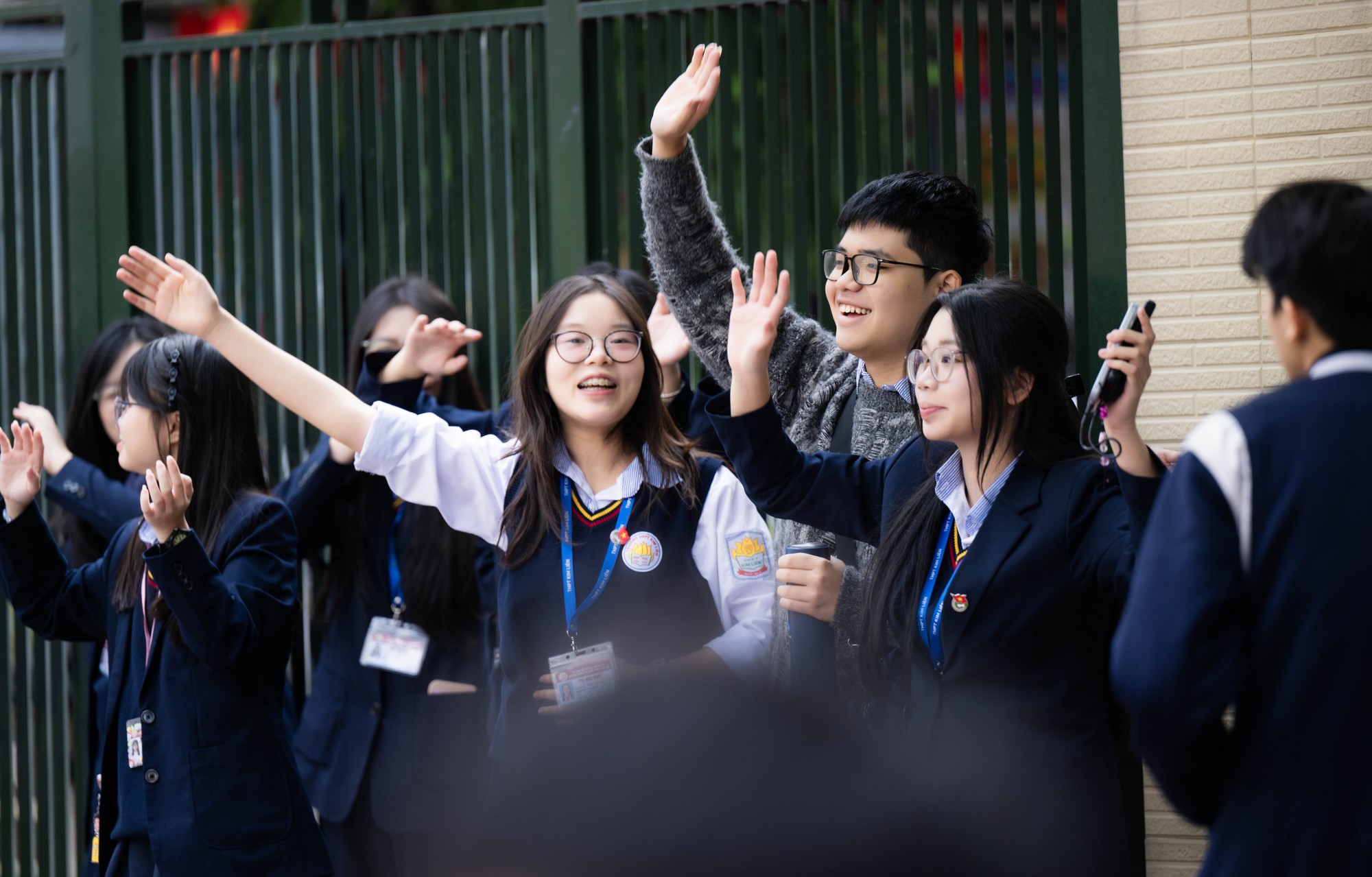 Cả nước chào mừng ngày Nhà giáo Việt Nam 20/11: Đơn giản, nhanh gọn nhưng không khí khó quên thôi rồi!- Ảnh 12.