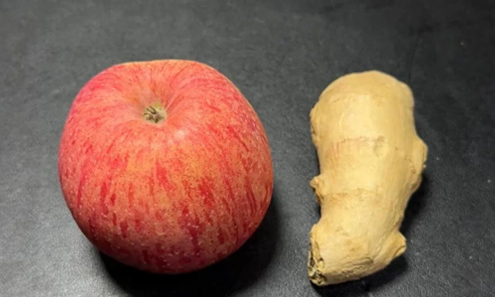 Không ngờ kết hợp 2 nguyên liệu này rồi đun lên lại có thể giúp tôi giảm cân nhanh và chống lạnh thần kỳ!- Ảnh 1.