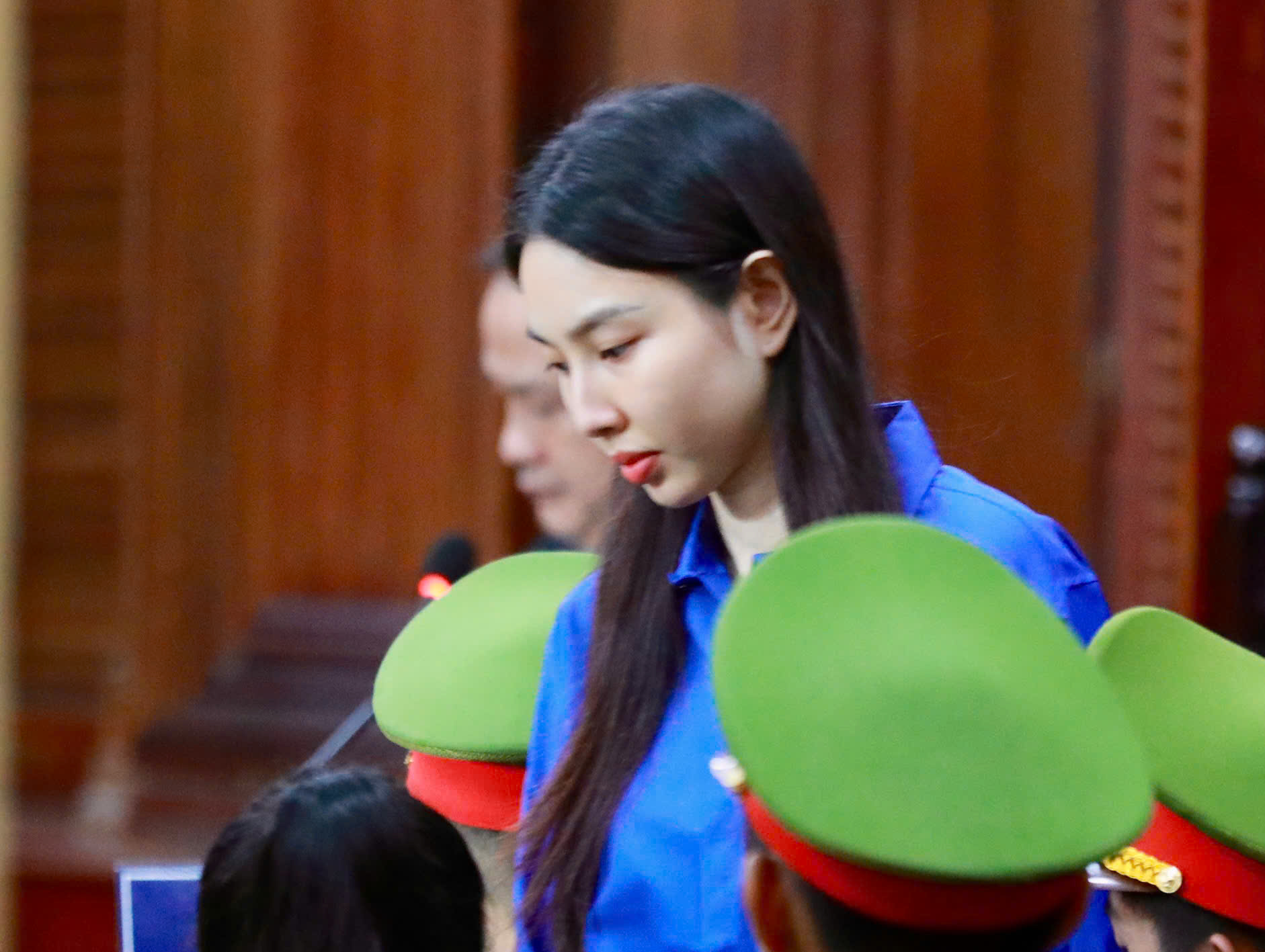 Luật sư: 283 đơn của người hâm mộ, 3 đơn của khách hàng xin giảm nhẹ án cho Hoa hậu Thuỳ Tiên- Ảnh 2.