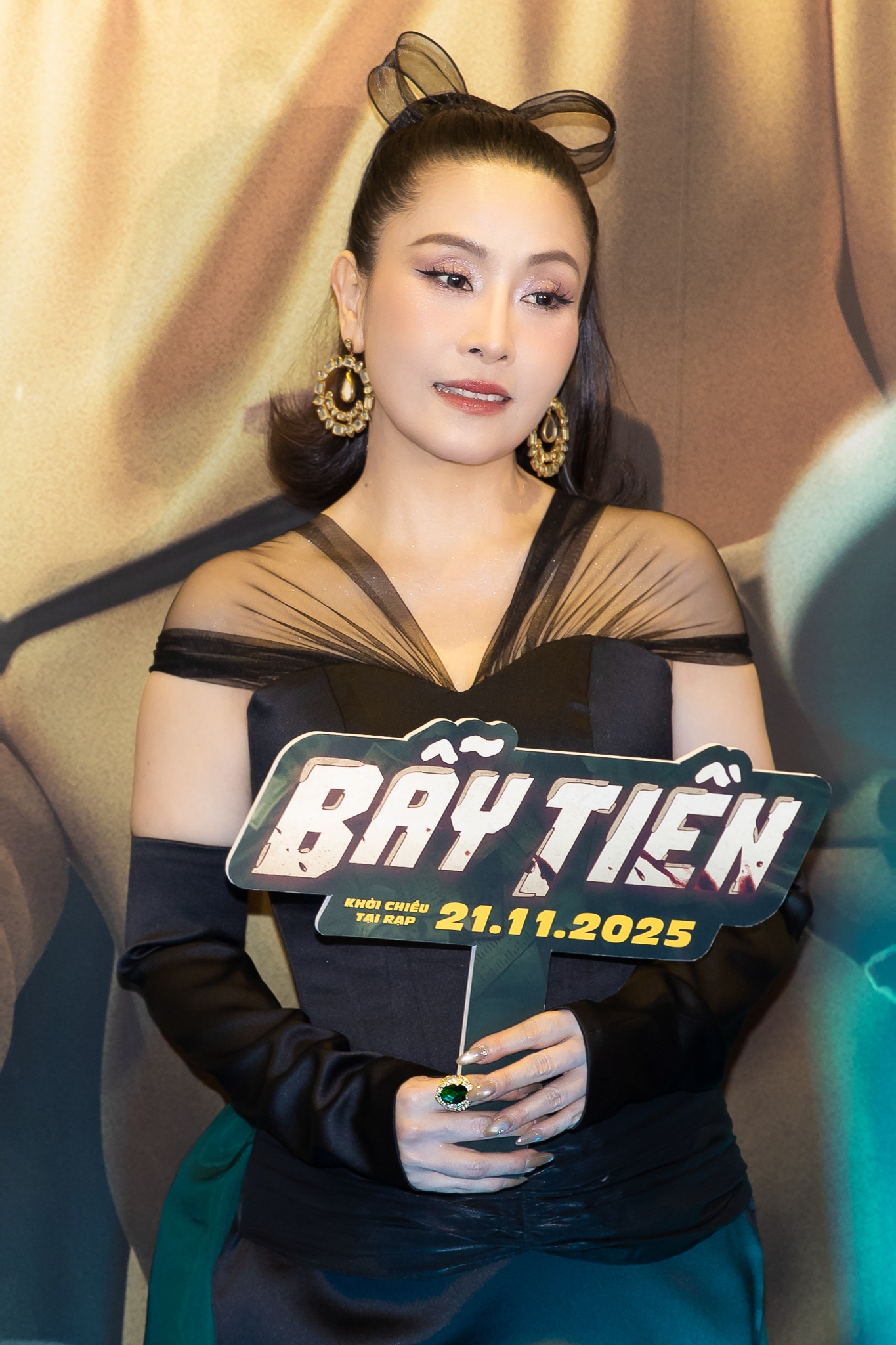 Tóm gọn cặp đôi Vbiz né nhau như người lạ ở sự kiện, toang mạnh sau 4 năm bị đồn hẹn hò?- Ảnh 2.