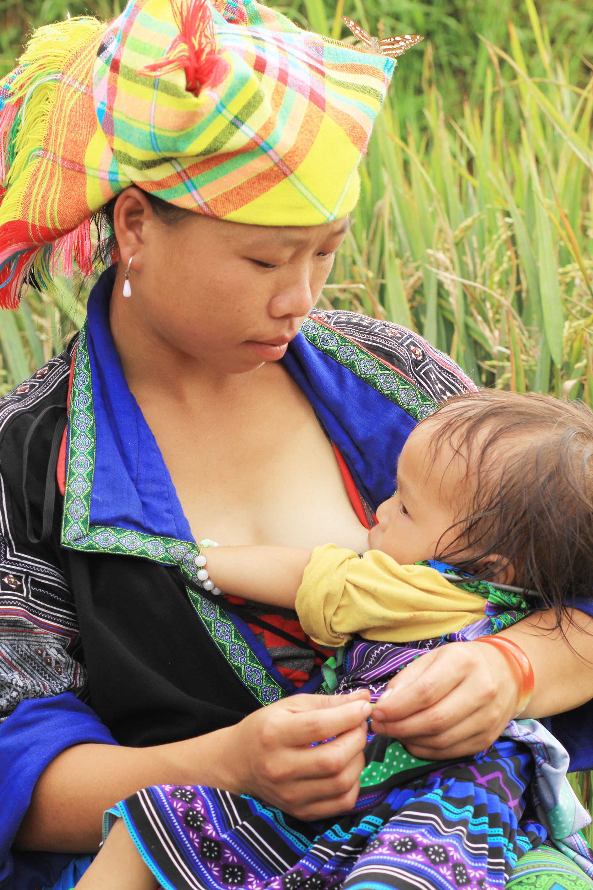 Căng thẳng sau sinh và chuyện ít sữa – hiểu đúng để mẹ bớt lo- Ảnh 2.