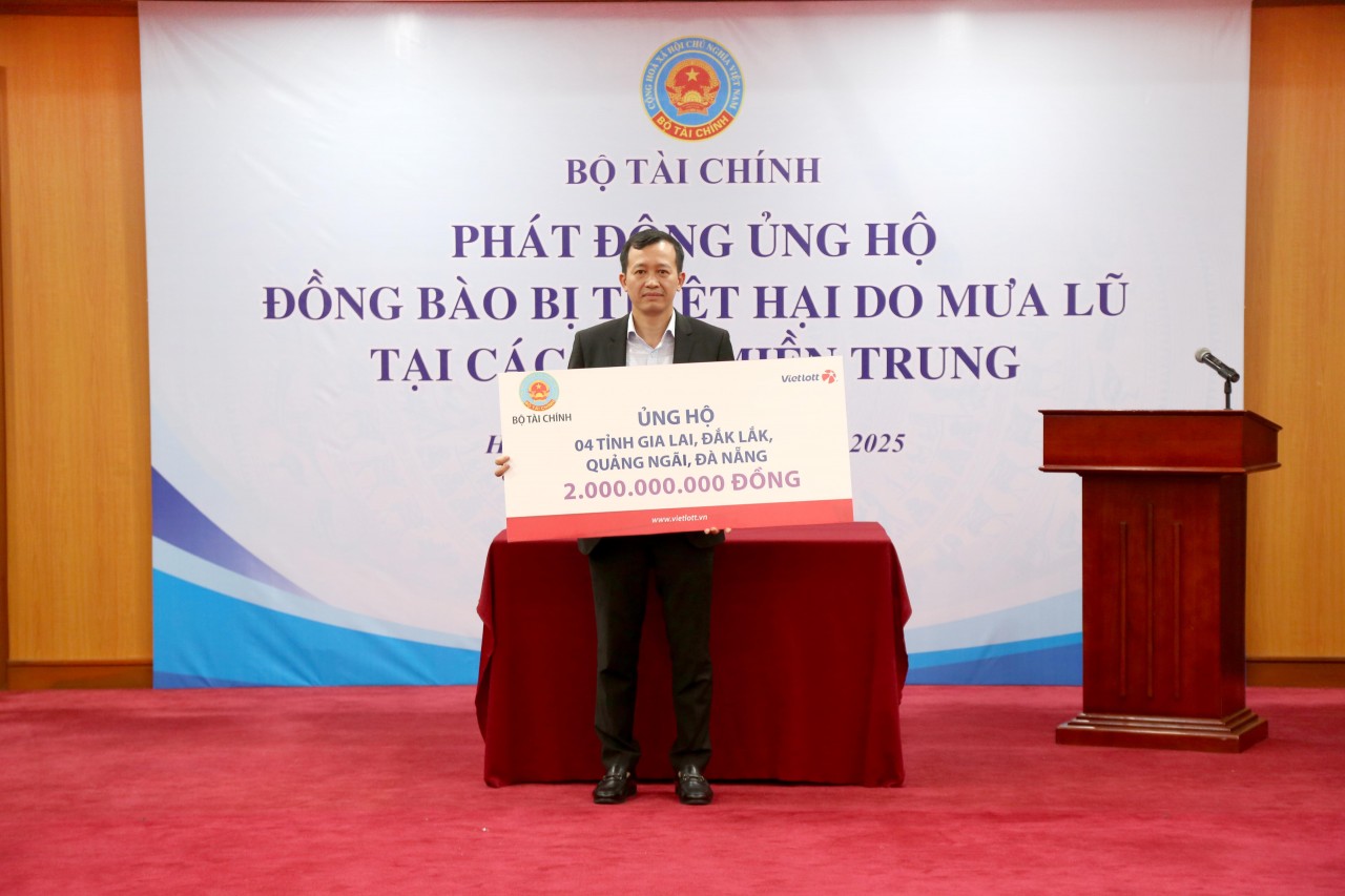 Bộ Tài chính phát động ủng hộ đồng bào miền Trung, Tây Nguyên bị thiệt hại do mưa lũ