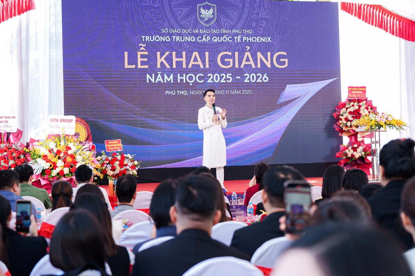 Trường Trung cấp Quốc tế Phoenix : Đào tạo chuyên biệt ngành thẩm mỹ - làm đẹp- Ảnh 3.