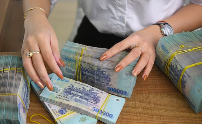 Xử nghiêm các vi phạm trong chào bán, sử dụng vốn và chuyển nhượng chứng khoán riêng lẻ