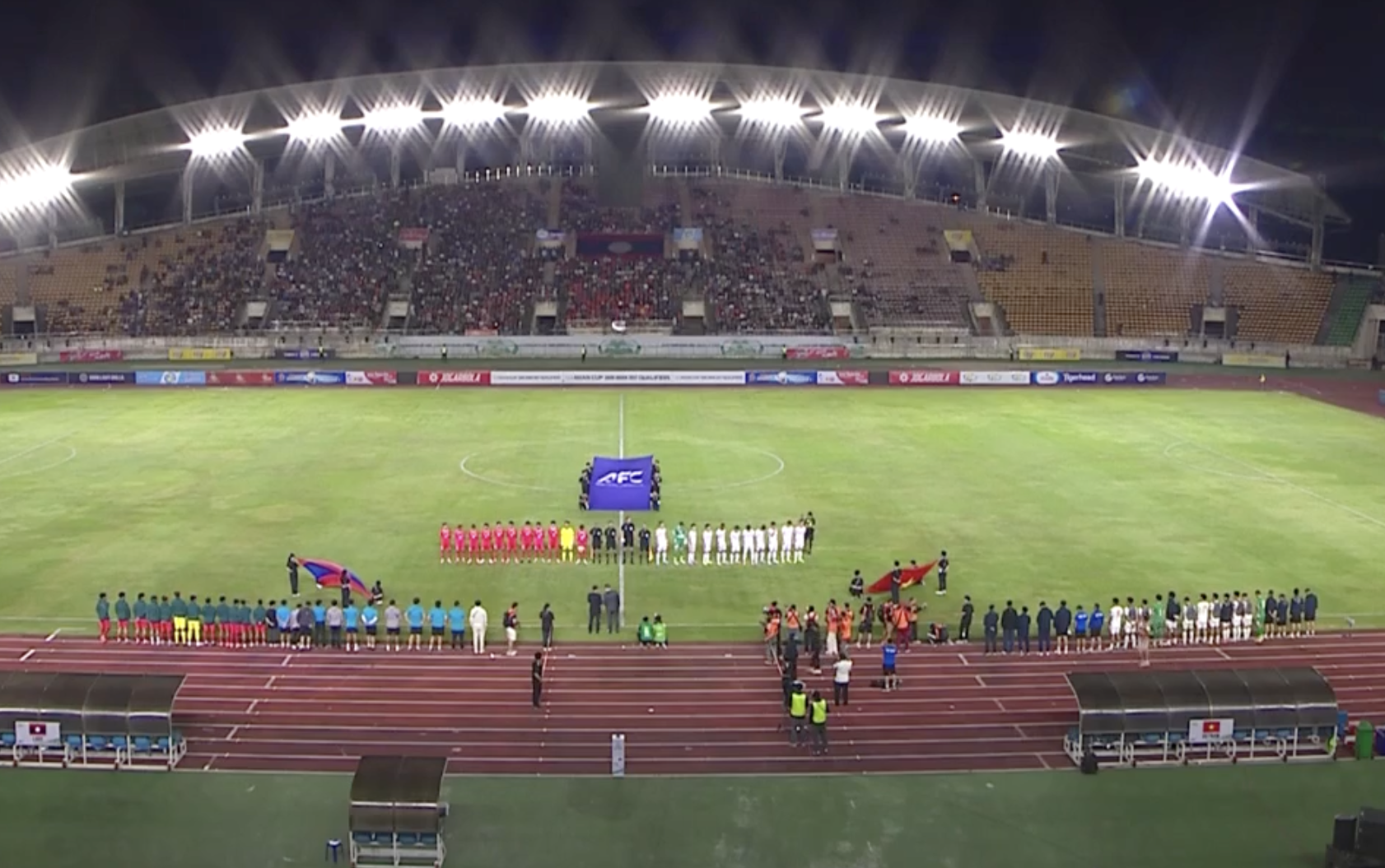 Xuân Son lập công ngày tái xuất nhưng ĐT Việt Nam chỉ thắng nhẹ Lào- Ảnh 10.