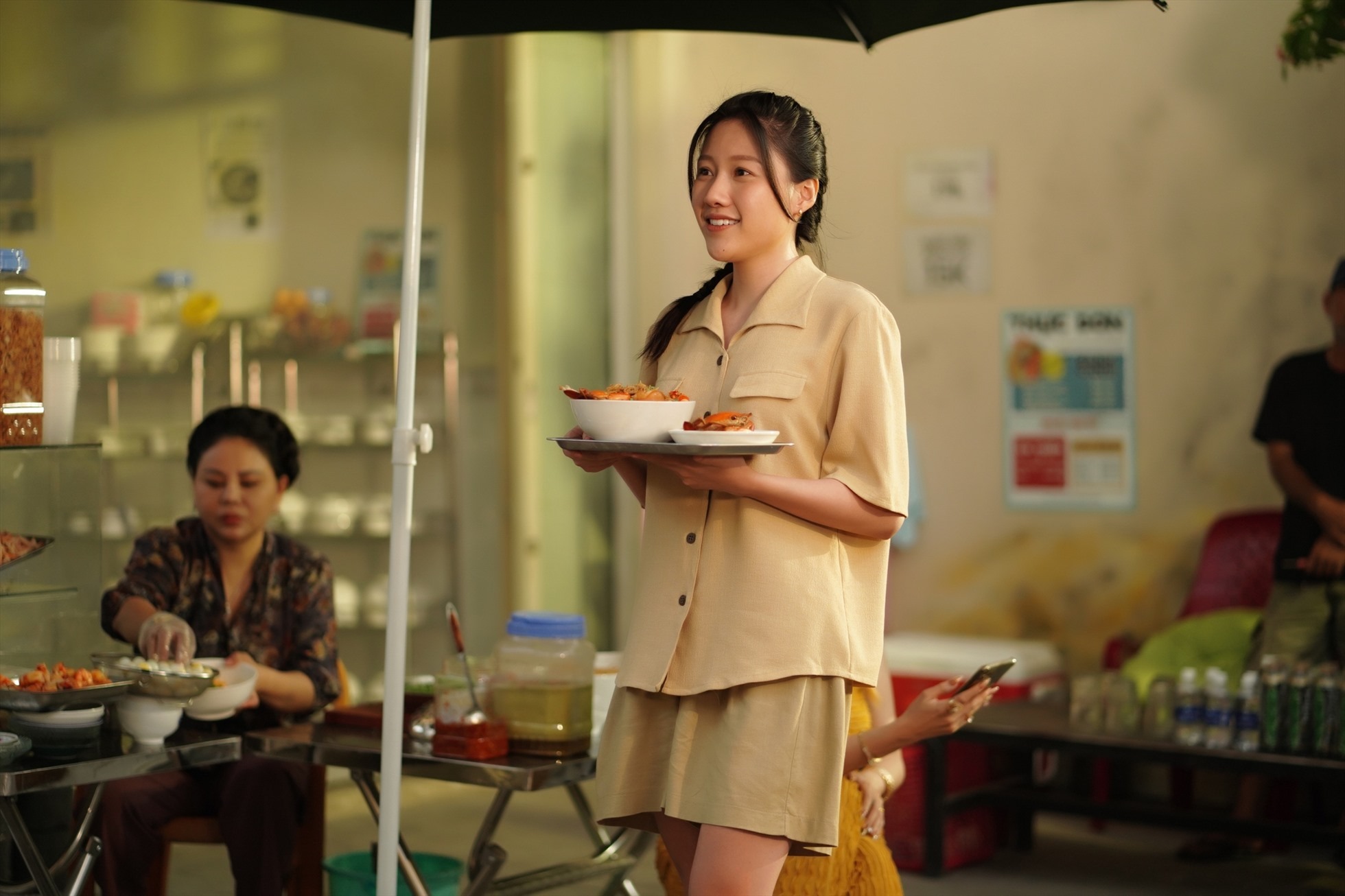 Mỹ nhân Việt duy nhất đóng 2 phim đầu tay đã cán mốc 1.000 tỷ đồng, nhan sắc thăng hạng ngoạn mục không ai chê nổi- Ảnh 1.