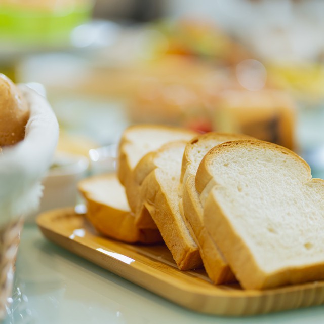 Người ăn bánh mì thường xuyên vào bữa sáng, cơ thể có thể xuất hiện 4 thay đổi “bất thường” này- Ảnh 2.