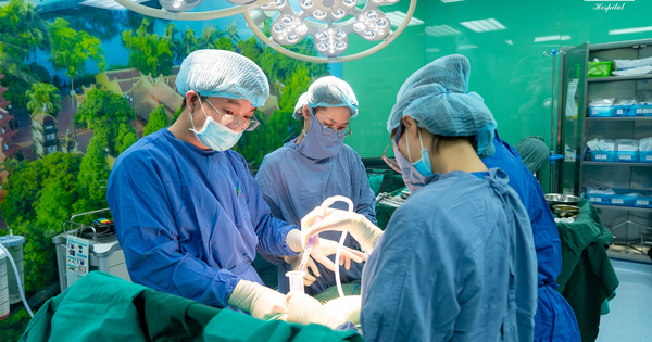 Bóc 18 khối u xơ, bảo toàn tử cung cho bệnh nhân