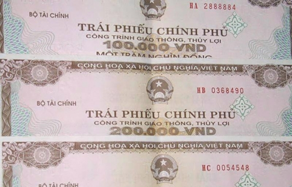 Thị trường trái phiếu chính phủ tháng 11: Lãi suất tăng nhẹ trong khi thanh khoản thứ cấp giảm