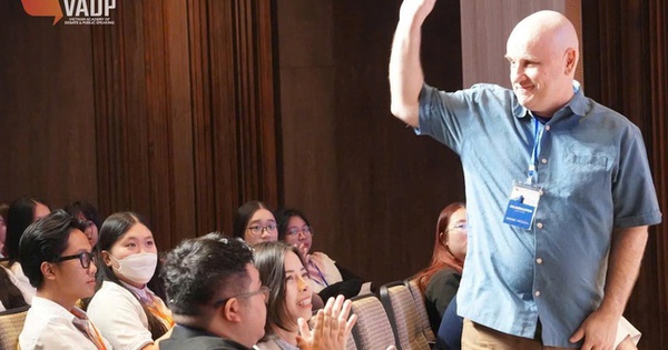 Tổ chức cuộc thi tranh biện Oxford Schools Vietnam Qualifier tại Việt Nam