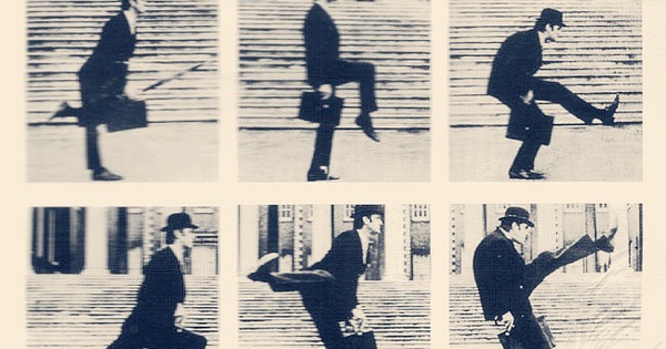 Đi bộ kiểu này trông có vẻ “ngốc nghếch” nhưng lại hiệu quả hơn 3 giờ đi bộ mỗi ngày