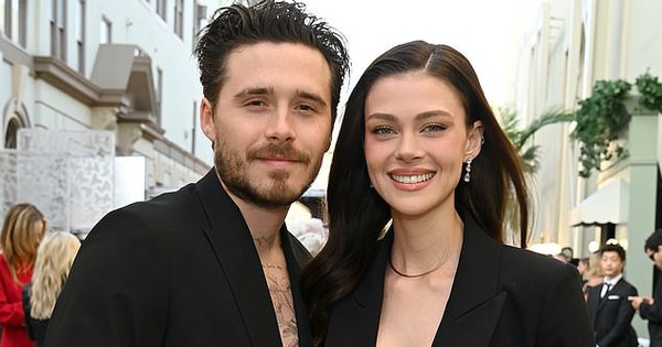 Thêm dầu vào lửa: Nàng dâu bất trị nhà Beckham đăng bài ẩn ý về gia đình, giữa lúc chồng “block” bố mẹ chồng