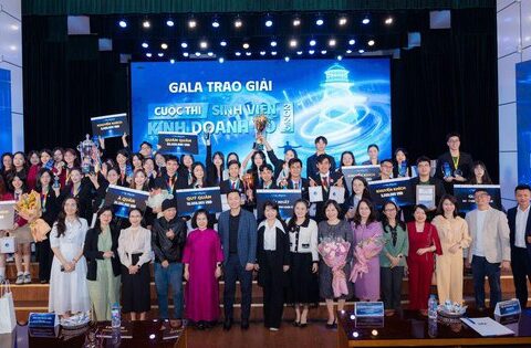Đề bài doanh nghiệp làm nóng sân chơi chung kết Sinh viên Kinh doanh số 2025