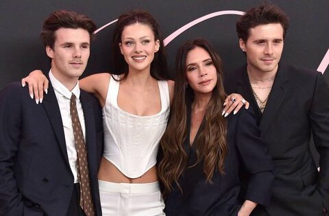 Gắt: Cậu ba nhà Beckham bảo vệ bố mẹ giữa lúc bị con cả “block”, xé toạc tình anh em đang cực căng thẳng