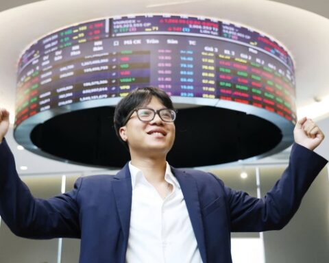 Chứng khoán ngày 24/12: Nhóm bluechip dẫn dắt, Vn-Index hướng tới mốc 1.800 điểm