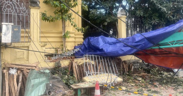 Sập cần cẩu tại dự án The One Tower Đà Nẵng, đè sập tường Bảo tàng Chăm