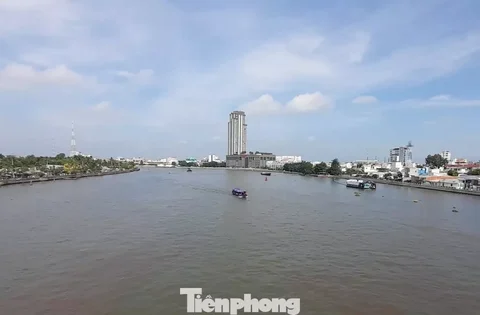 Cần Thơ vẫn quyết có cảng Trần Đề