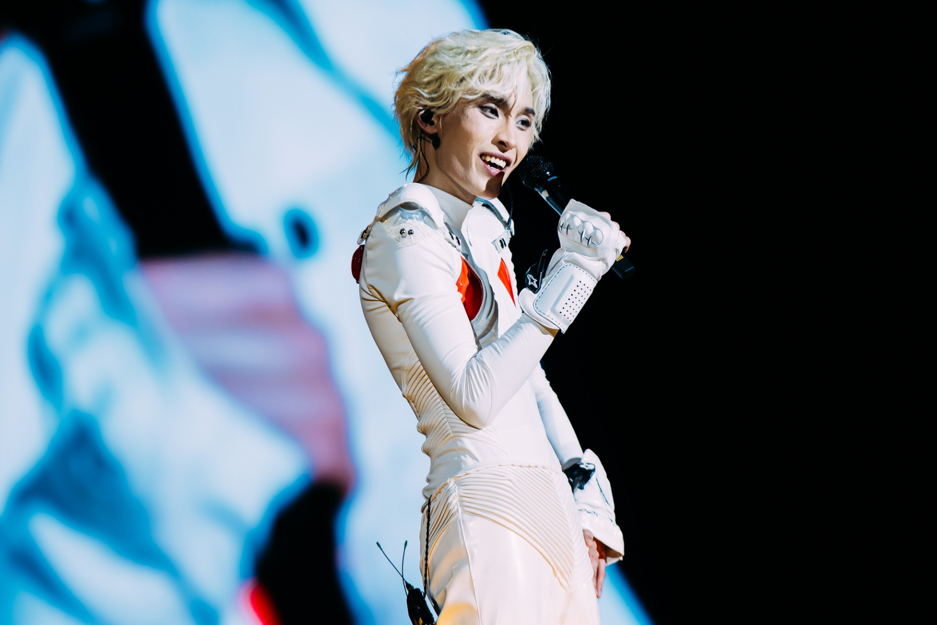 Khán giả chưa tha cho Wren Evans- Ảnh 7.