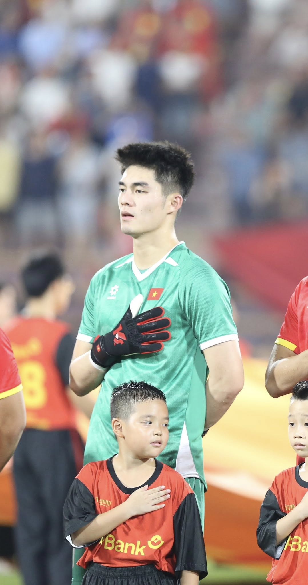 Thủ môn U22 Việt Nam Trần Trung Kiên gây sốt ở Thái Lan, được bình chọn đẹp trai nhất SEA Games- Ảnh 3.