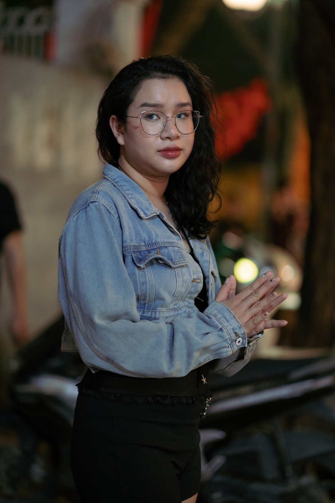 Thế Hệ Kỳ Tích: Phim dở, rồi lại kêu cứu vì doanh thu thấp là quá phản cảm!- Ảnh 2.