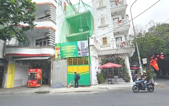 Phía sau bức ảnh người đàn ông lang thang cùng chú chó ở TP.HCM, xin việc hơn 30 công trình đều bị từ chối- Ảnh 2. Phía sau bức ảnh người đàn ông lang thang cùng chú chó ở TP.HCM, xin việc hơn 30 công trình đều bị từ chối- Ảnh 2.