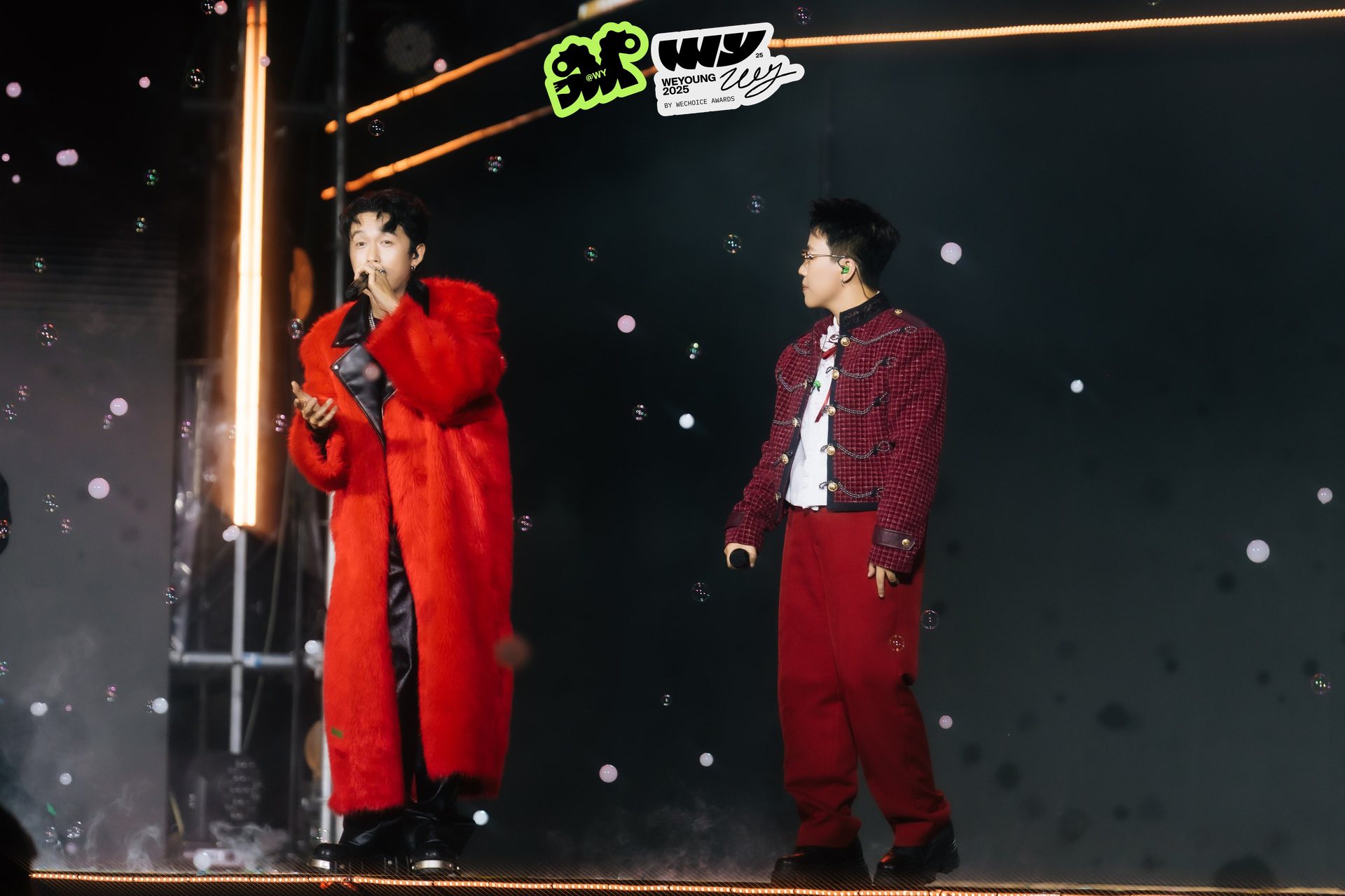 WeYoung 2025: Khi các nghệ sĩ trẻ làm chủ sân khấu và toả sáng bằng câu chuyện âm nhạc của chính mình- Ảnh 17.