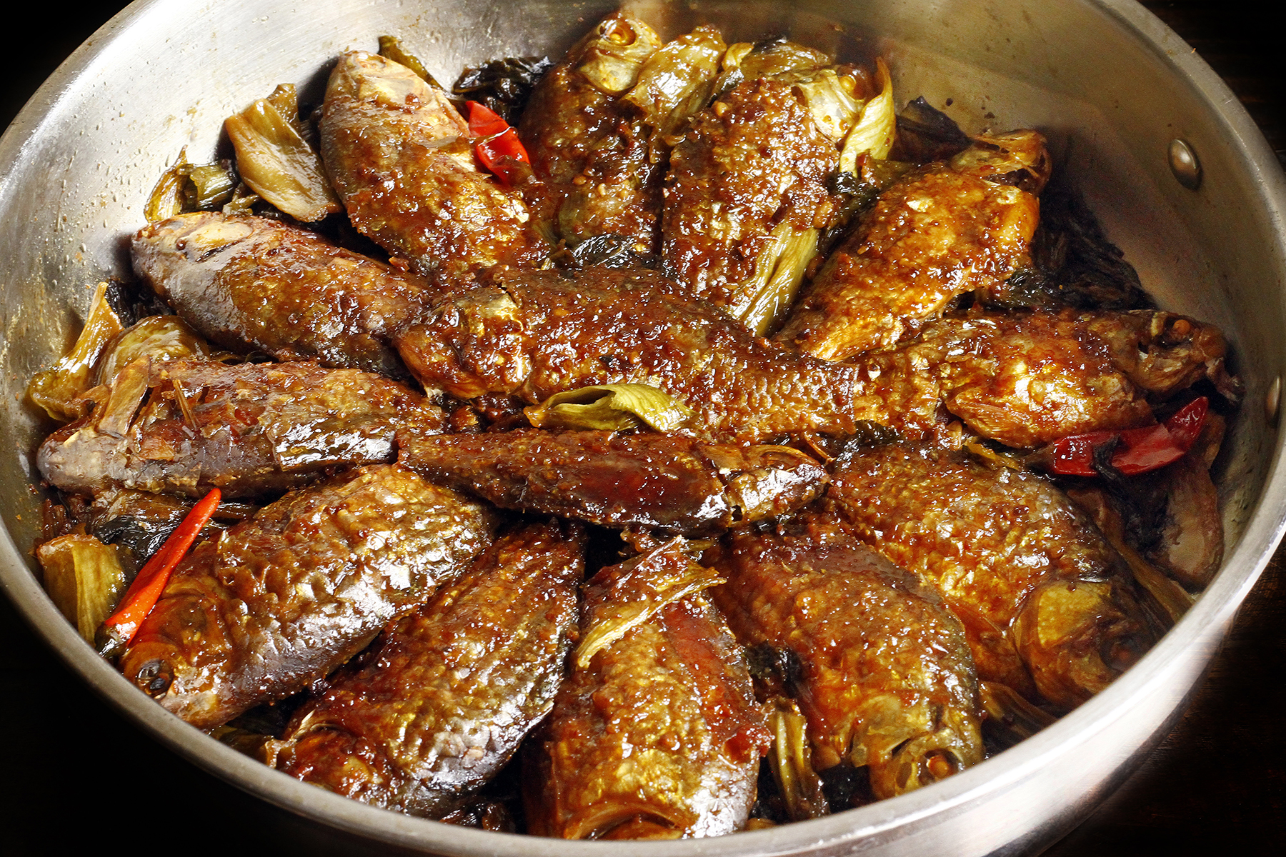 Cá diếc quen mặt ở chợ Việt, giá rẻ ai cũng mua được: Ăn đúng cách sẽ rất có lợi cho 3 nhóm người này- Ảnh 2.