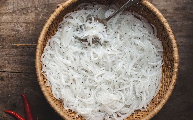 Loại cá không xương, thịt ngọt, không thể nuôi nhân tạo: Ra chợ gặp phải mua ngay kẻo hết- Ảnh 1. Loại cá không xương, thịt ngọt, không thể nuôi nhân tạo: Ra chợ gặp phải mua ngay kẻo hết- Ảnh 1.