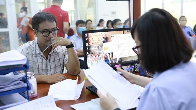 Nghỉ hưu sớm cần đáp ứng điều kiện gì?