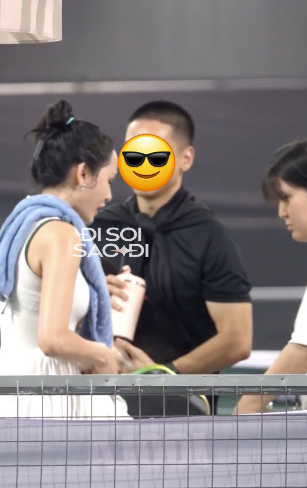 Độc quyền: Bắt gặp Hiền Hồ xuất hiện “như hình với bóng” với trai lạ trên sân Pickleball- Ảnh 5. Độc quyền: Bắt gặp Hiền Hồ xuất hiện “như hình với bóng” với trai lạ trên sân Pickleball- Ảnh 5.